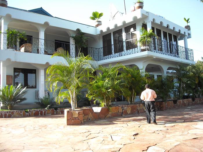 124_het hotel in Mwanza